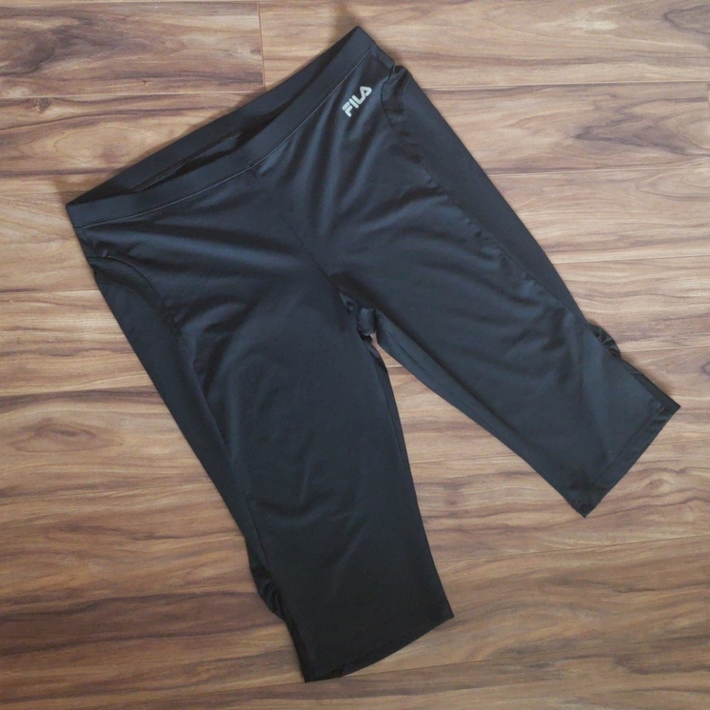 Fila sport black athletic capri yoga pants legging